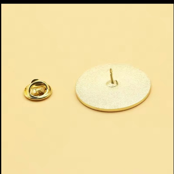 Tell me I’m pretty Trixie Tang - Fairly Odd Parents Pin - Picture 5 of 6